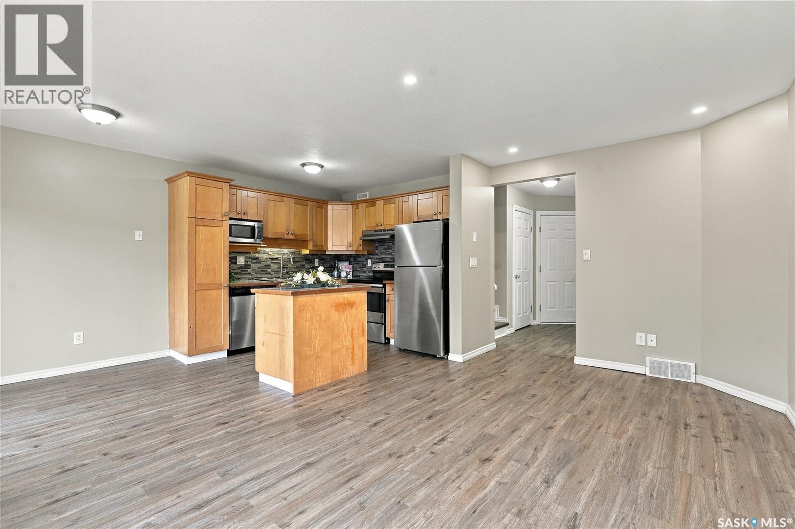 50 103 Banyan Crescent, Saskatoon, Saskatchewan  S7V 1G3 - Photo 8 - SK051164
