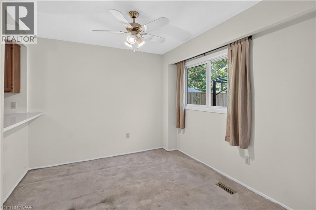 1556 Lancaster Drive Unit# 74, Oakville, Ontario  L6H 2Z4 - Photo 13 - 40871049