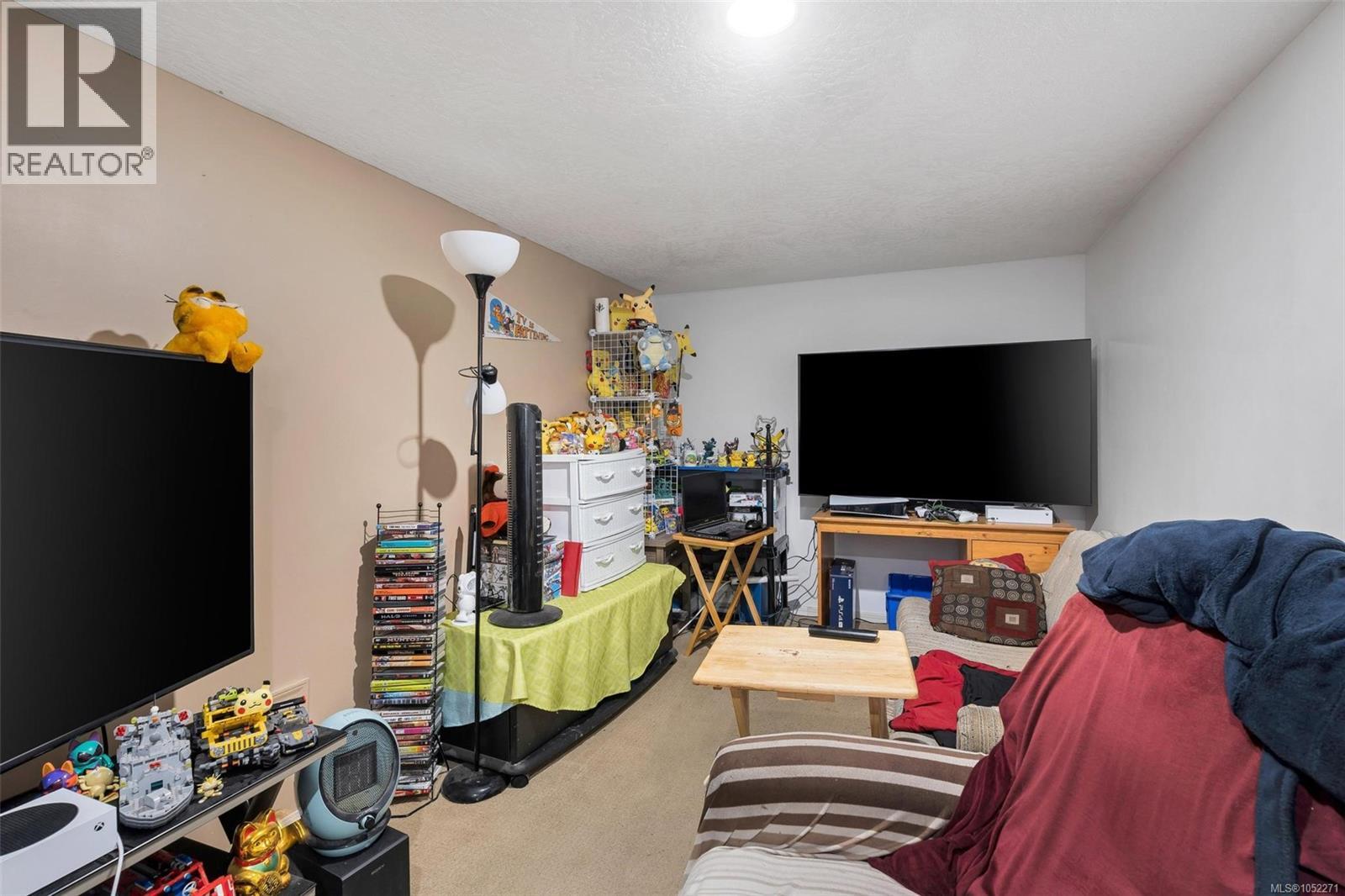 847 Old Esquimalt Rd