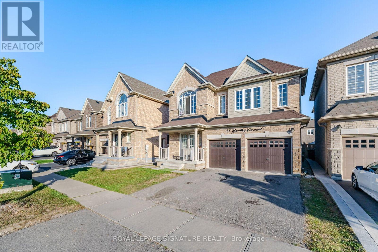 2 - 88 Yardley Crescent, Brampton, Ontario  L6X 5L8 - Photo 2 - W13847456