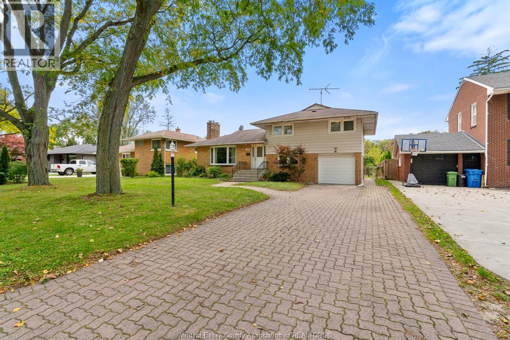 2759 Rockwell Boulevard, Windsor, Ontario  N9E 2A2 - Photo 4 - 26025347