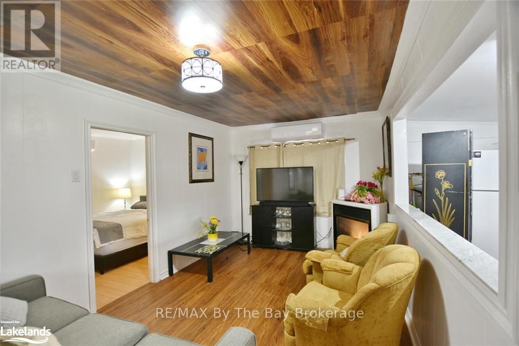 646 River Road E, Wasaga Beach, Ontario  L9Z 2M3 - Photo 10 - S14080246