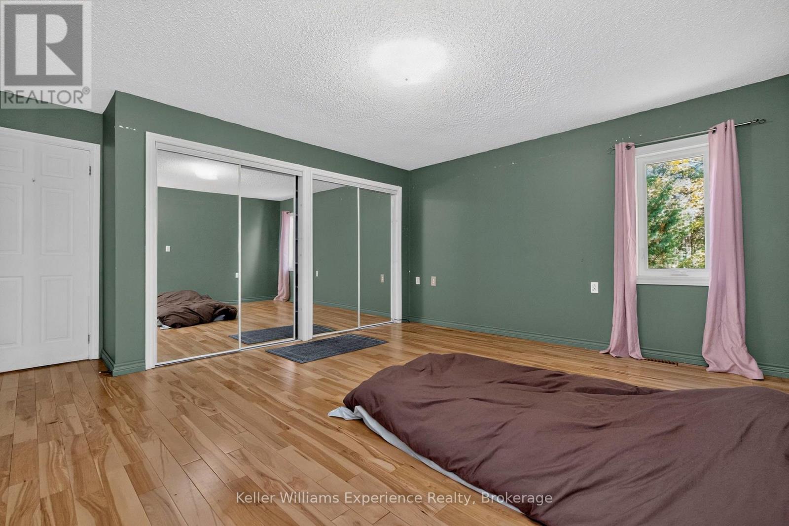 900 Champlain Road, Tiny, Ontario  L9M 0E3 - Photo 41 - S14080300