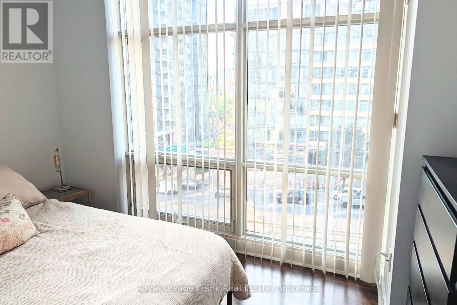 507 - 9 Spadina Avenue, Toronto, Ontario  M5V 3V5 - Photo 3 - C14080298
