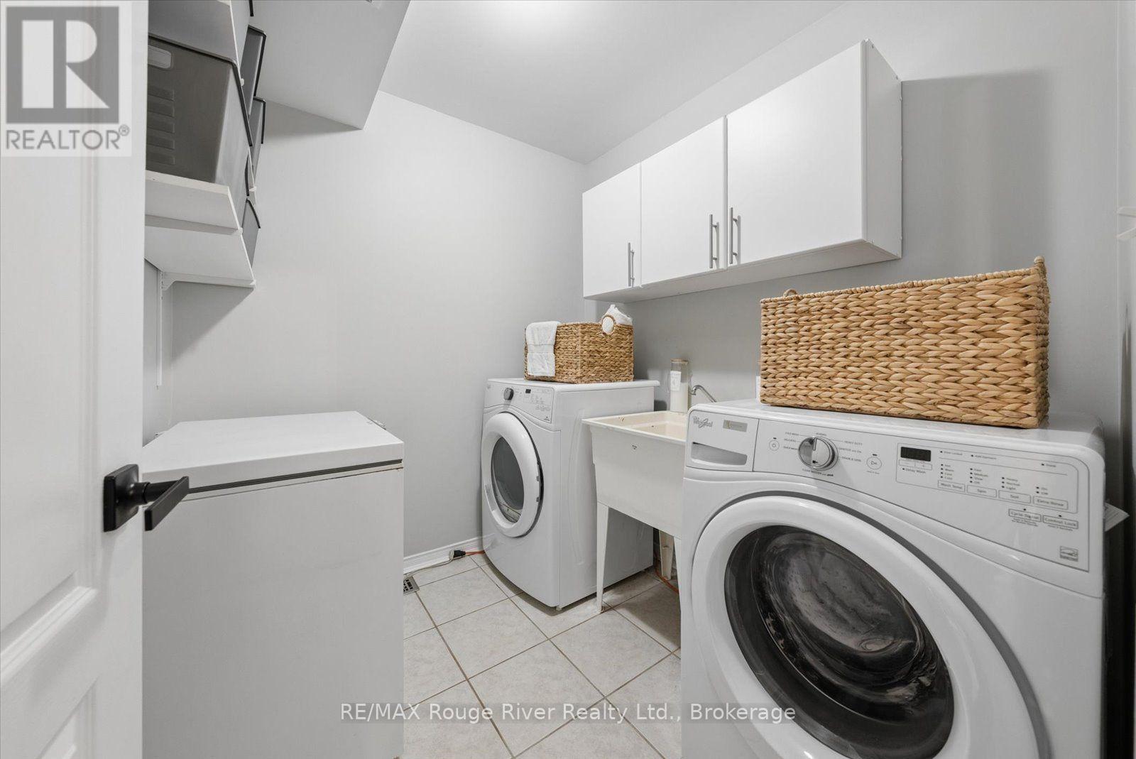 50 Treen Crescent, Whitby, Ontario  L1R 3C8 - Photo 20 - E14080232