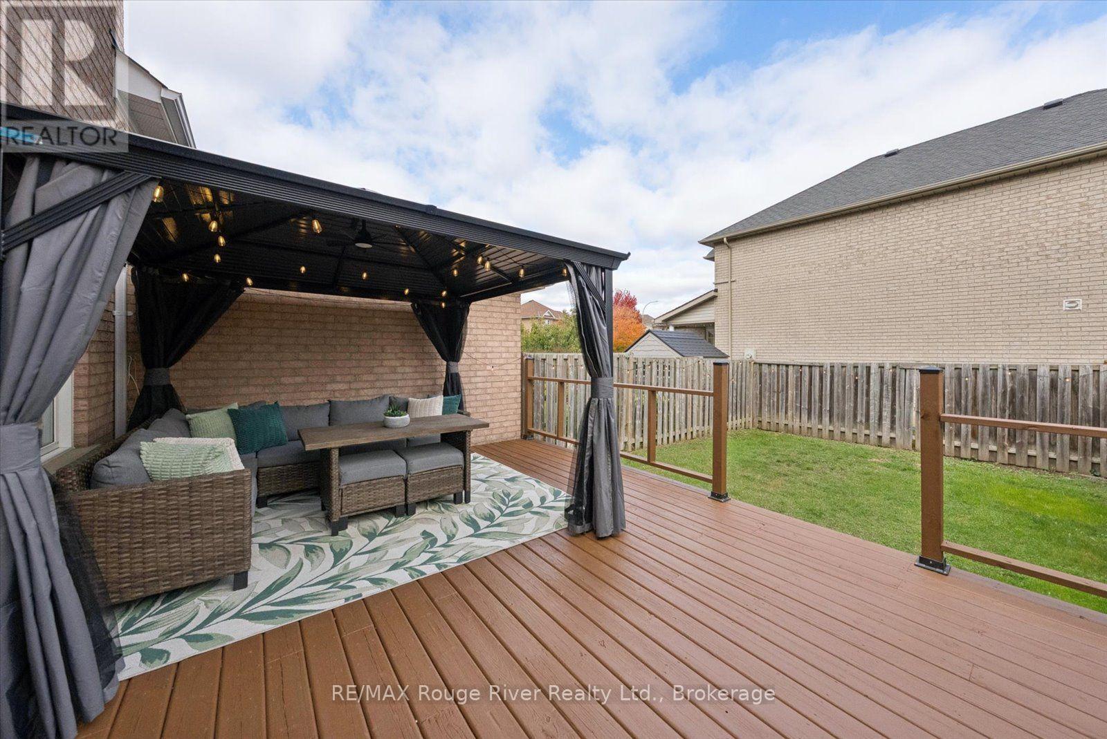 50 Treen Crescent, Whitby, Ontario  L1R 3C8 - Photo 45 - E14080232