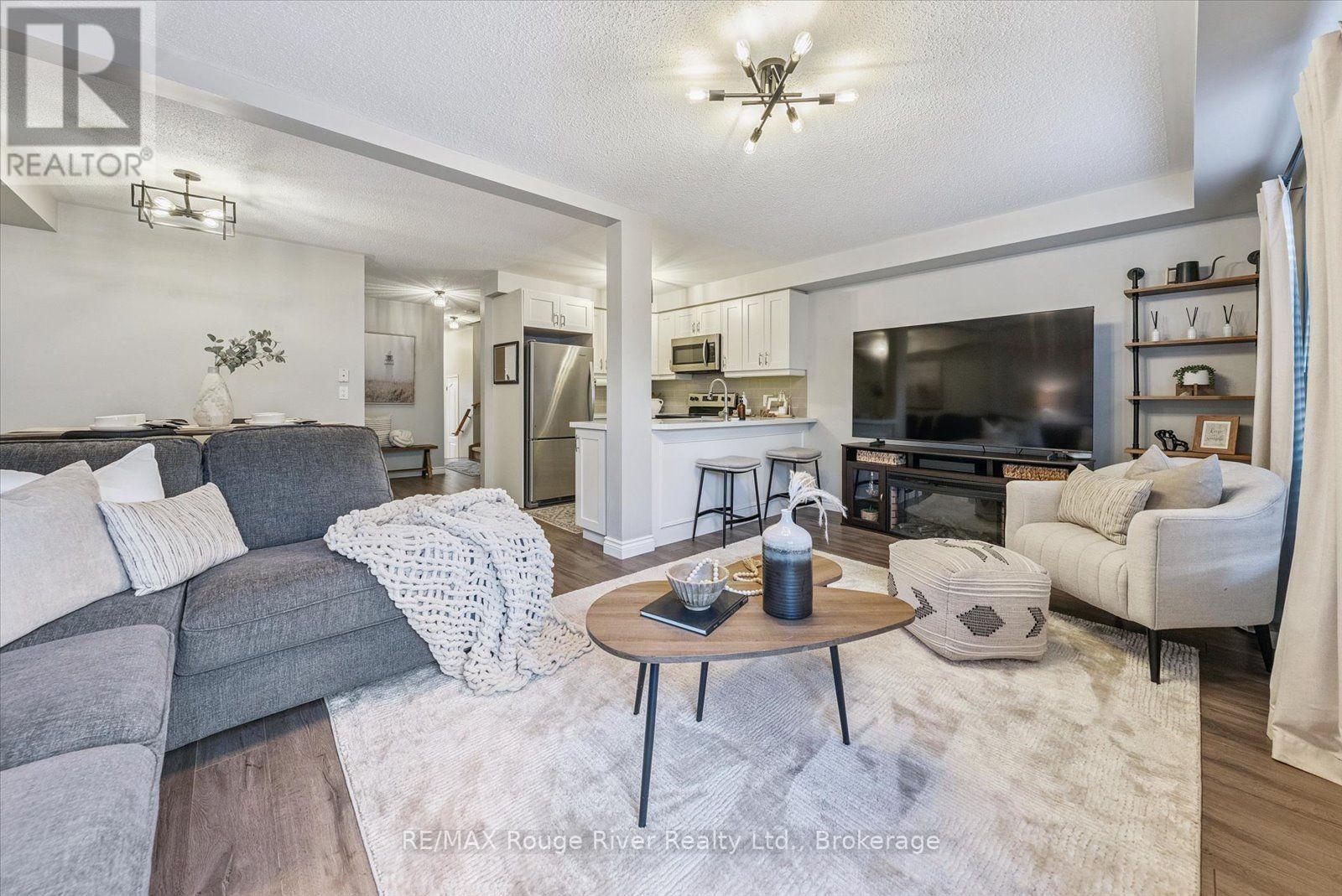 50 Treen Crescent, Whitby, Ontario  L1R 3C8 - Photo 9 - E14080232