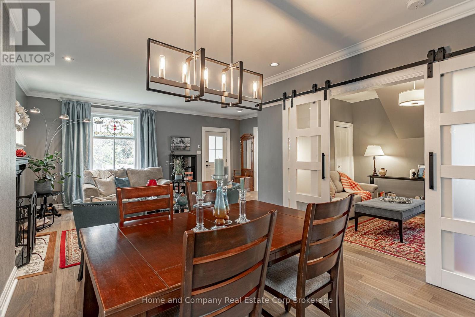 35 Front Street, Stratford, Ontario  N5A 4G6 - Photo 9 - X14080528