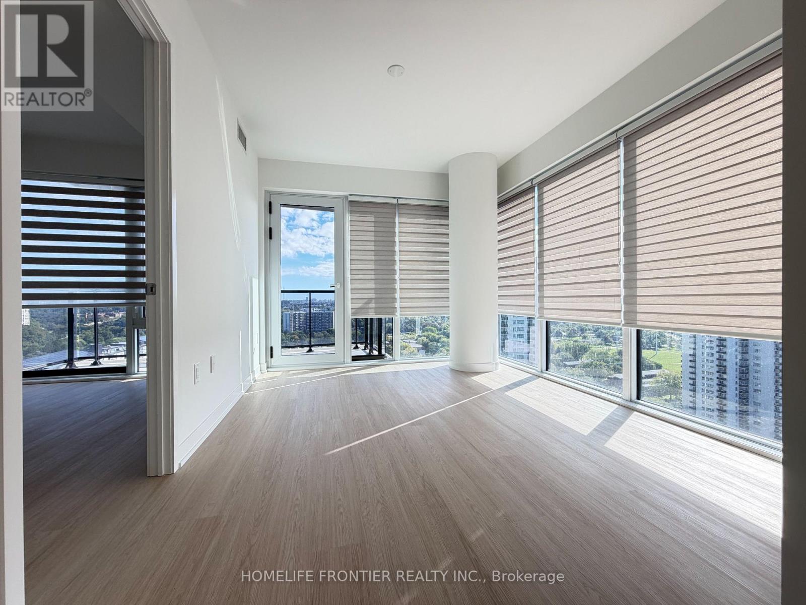 2208 - 15 David Salomon Drive, Toronto, Ontario  M3C 0T3 - Photo 16 - C14080478