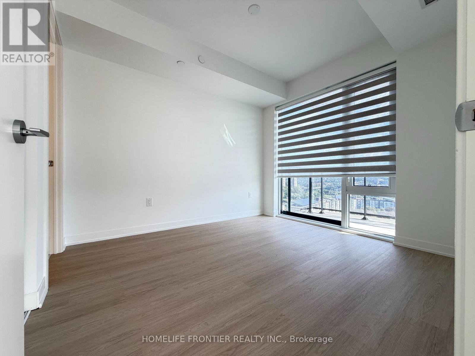 2208 - 15 David Salomon Drive, Toronto, Ontario  M3C 0T3 - Photo 17 - C14080478
