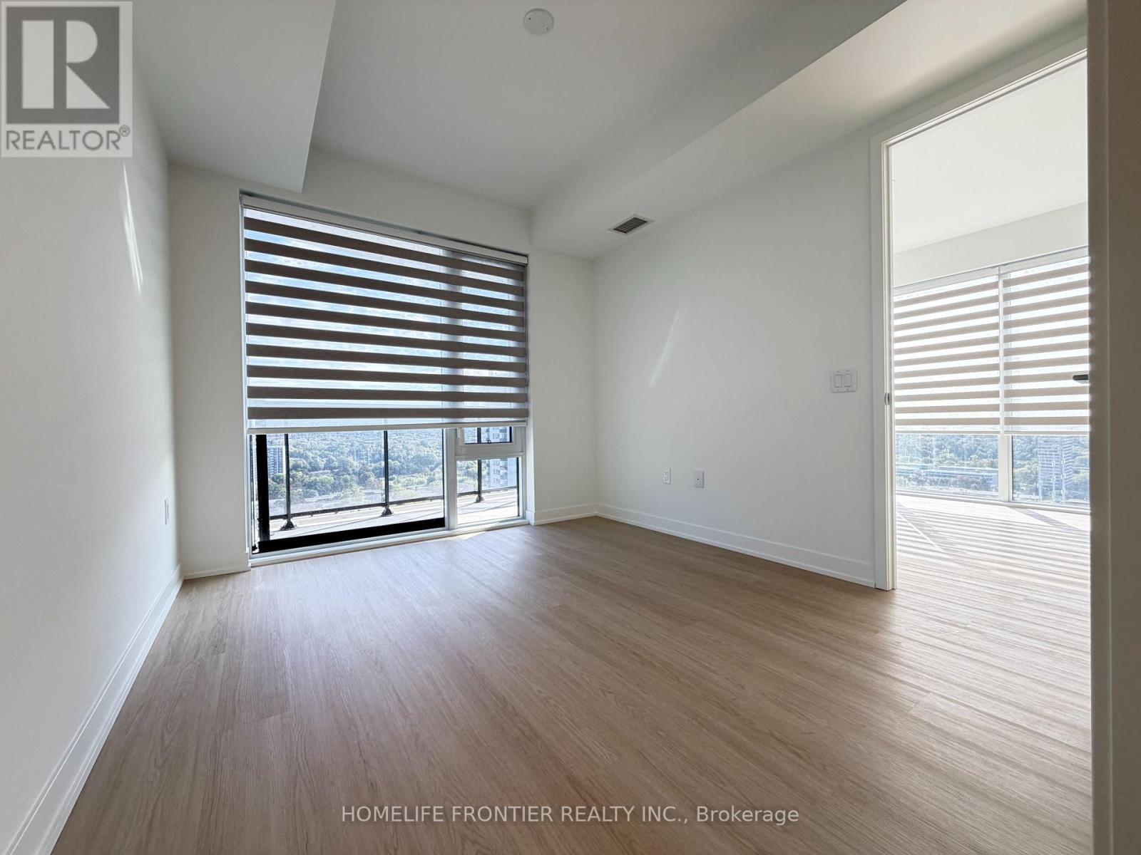 2208 - 15 David Salomon Drive, Toronto, Ontario  M3C 0T3 - Photo 20 - C14080478