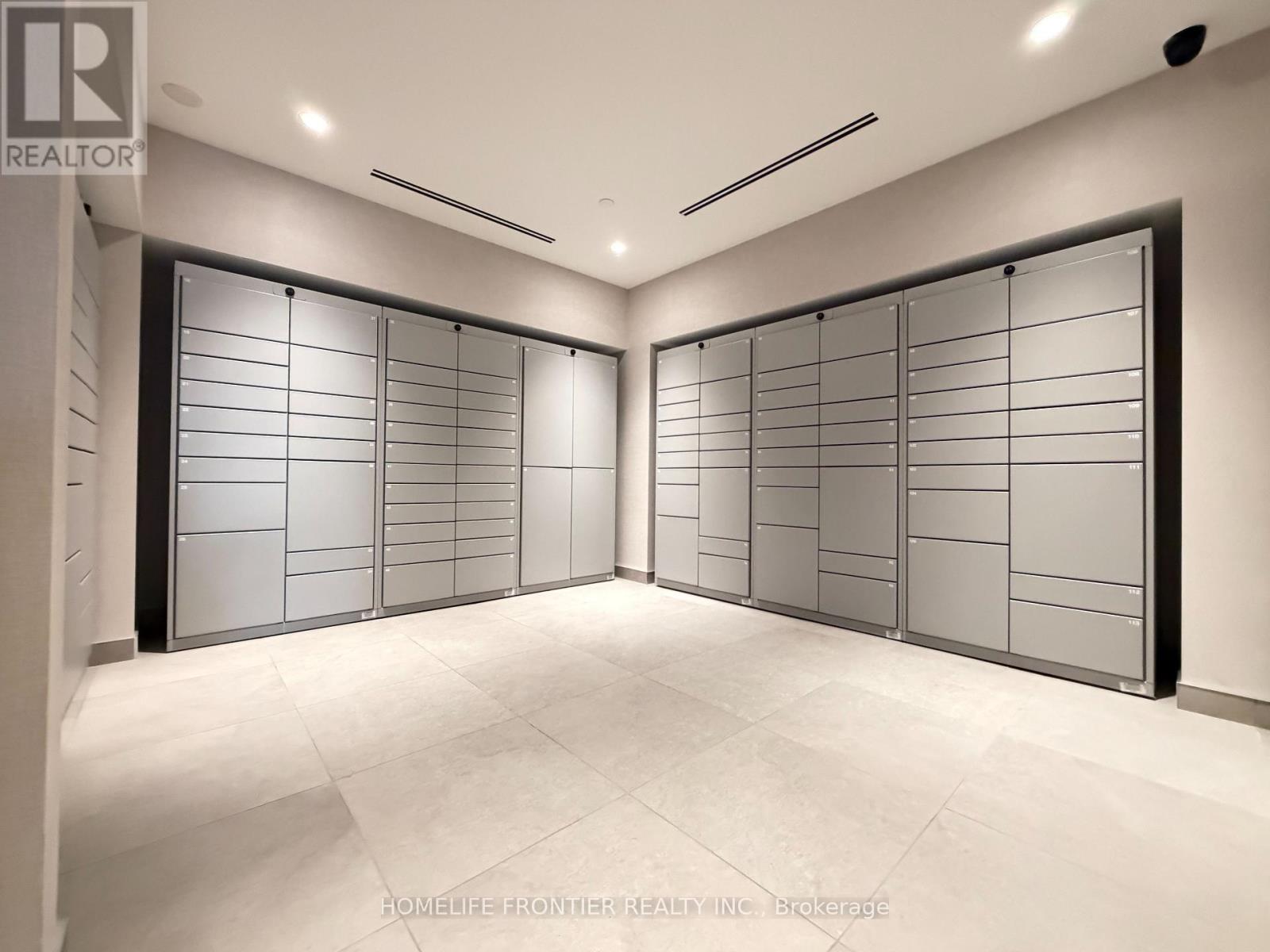 2208 - 15 David Salomon Drive, Toronto, Ontario  M3C 0T3 - Photo 6 - C14080478