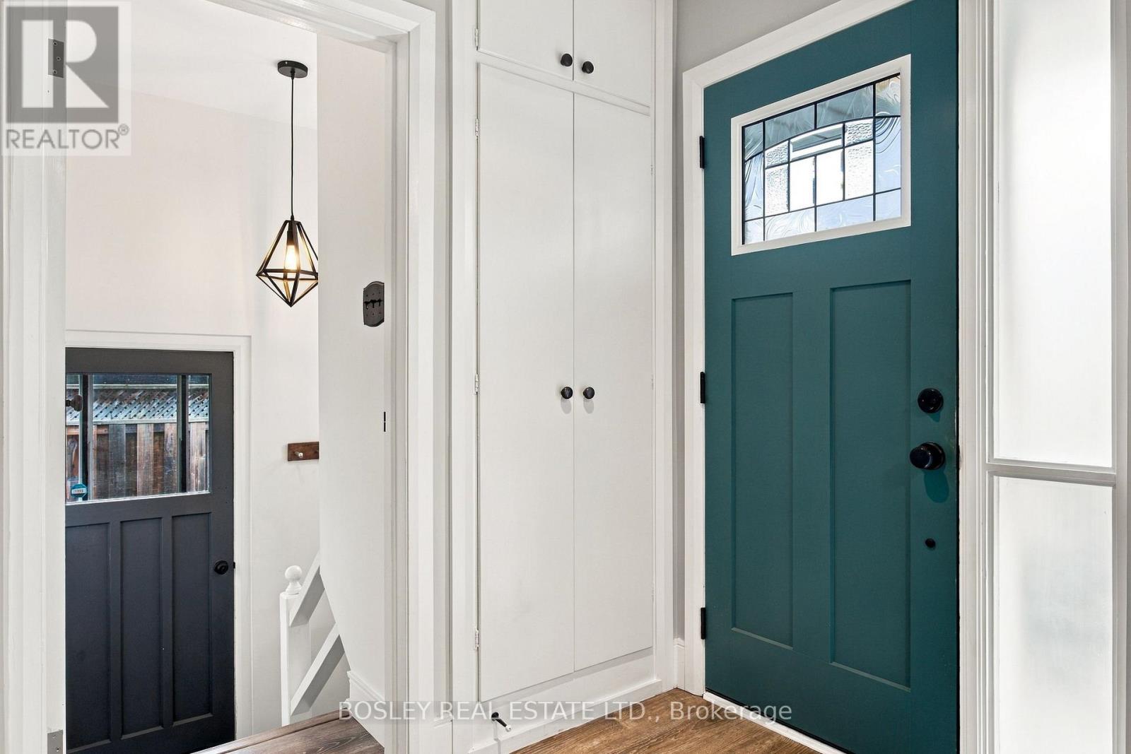 56 Christina Crescent, Toronto, Ontario  M1R 4H8 - Photo 2 - E14080490