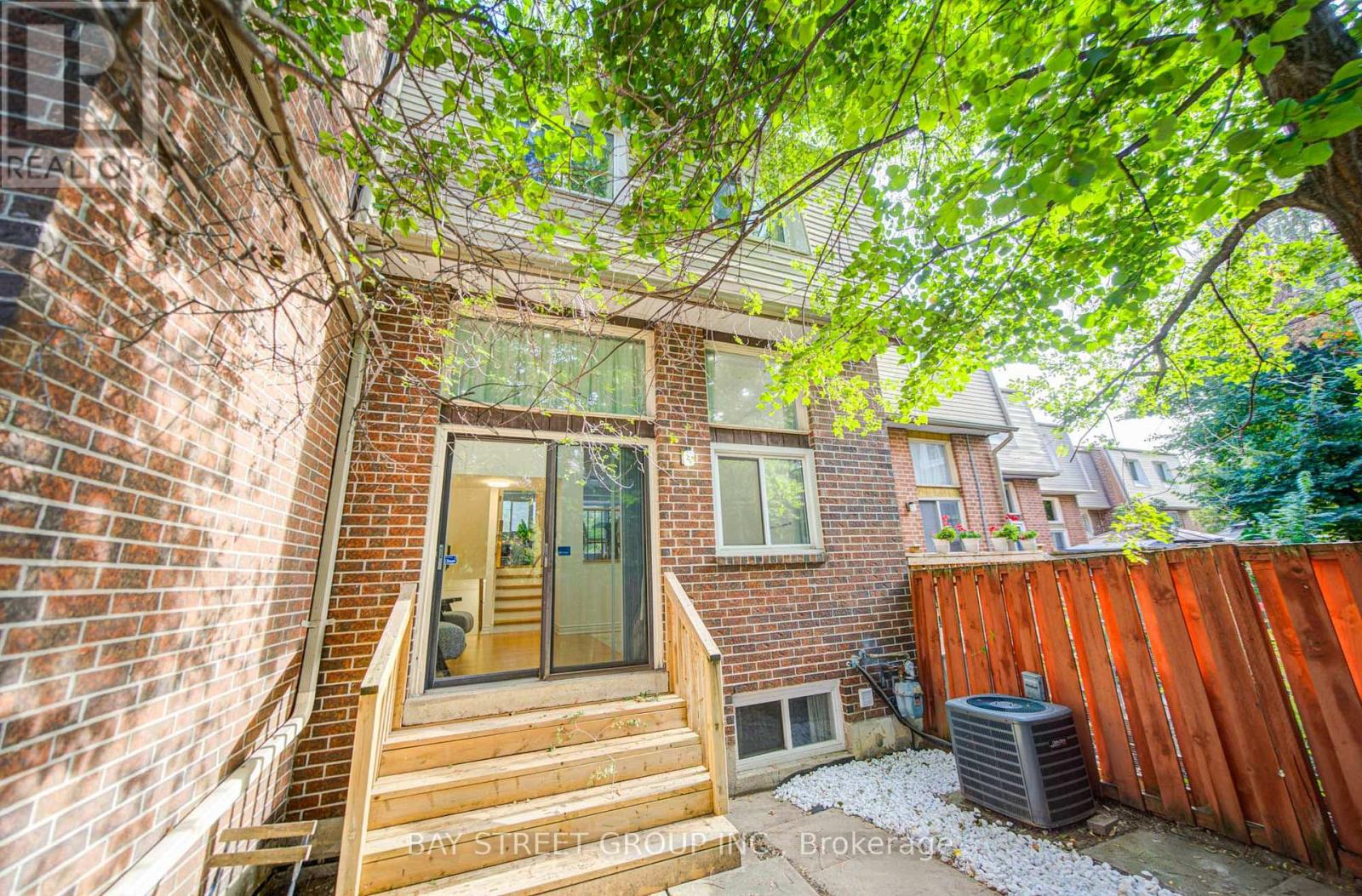 20 - 33 Dundalk Drive, Toronto, Ontario  M1P 4X6 - Photo 27 - E14080530