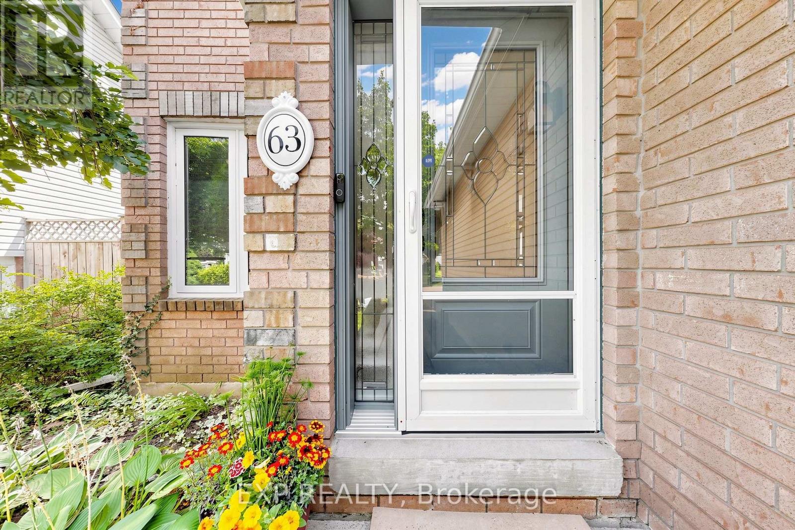 63 Fenwick Avenue, Clarington, Ontario  L1C 4S1 - Photo 4 - E14080574