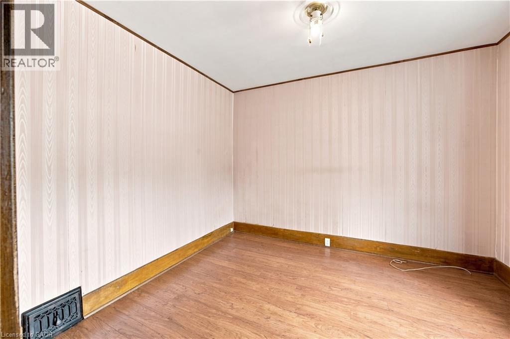 26 Maitland Street, Brantford, Ontario  N3S 6K8 - Photo 12 - 40858263