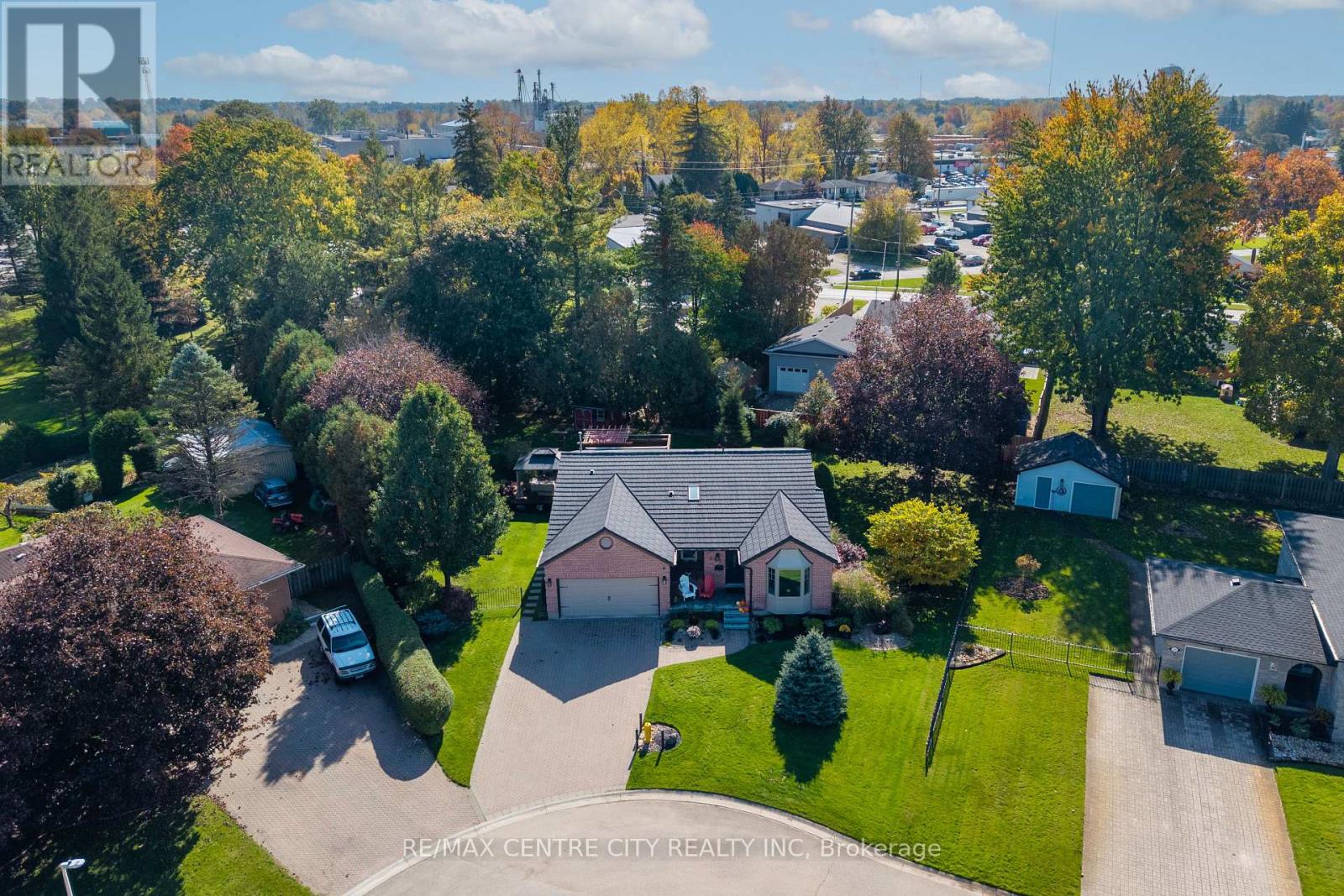 252 Mill Pond Crescent, Strathroy-Caradoc, Ontario  N7G 3R1 - Photo 1 - X14080284