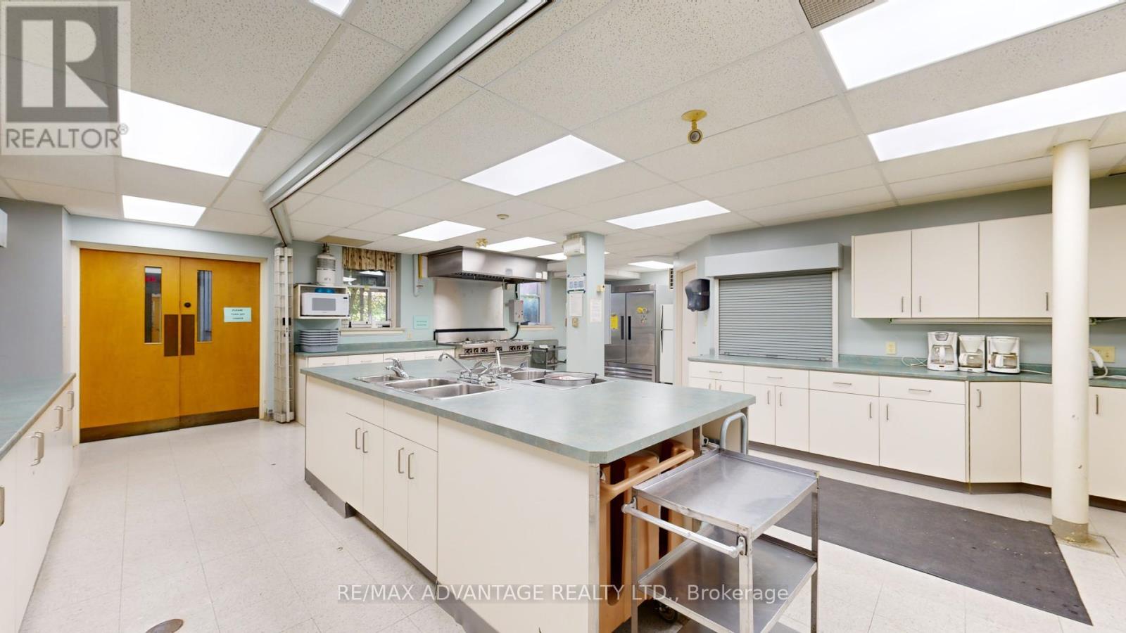 290 Ridout Street S, London South, Ontario  N6C 3Z1 - Photo 13 - X14080350