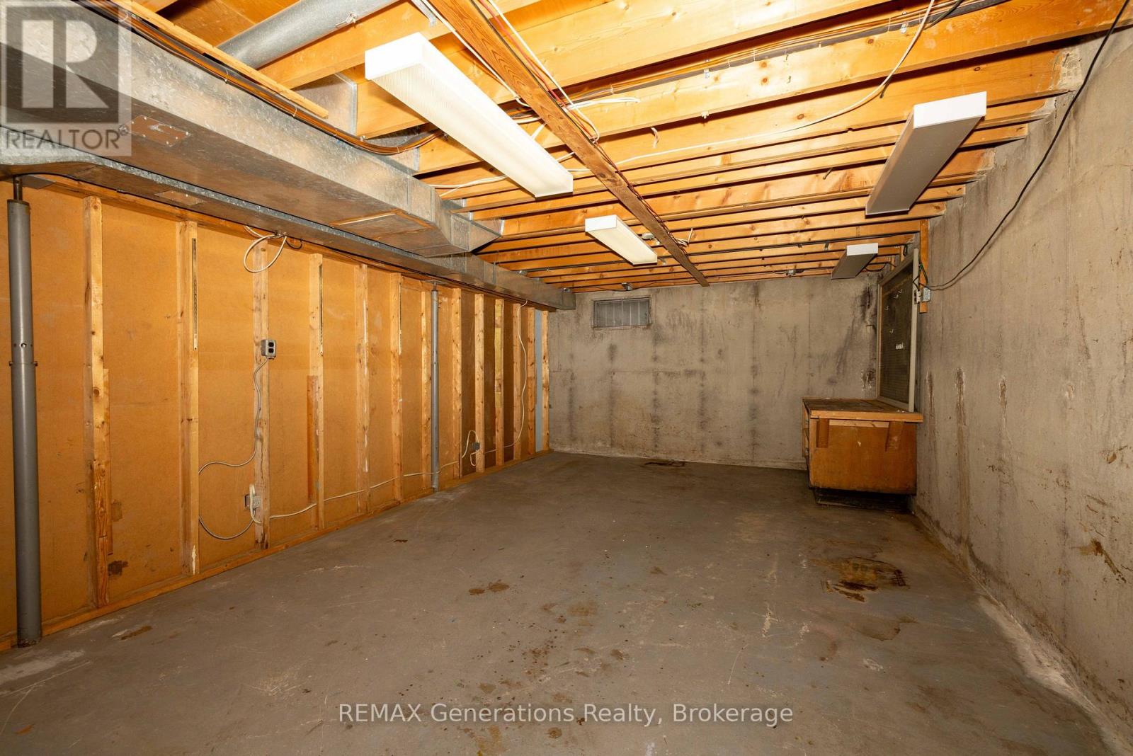 403 Churchill Drive W, Thunder Bay, Ontario  P7C 1V6 - Photo 16 - X14080496