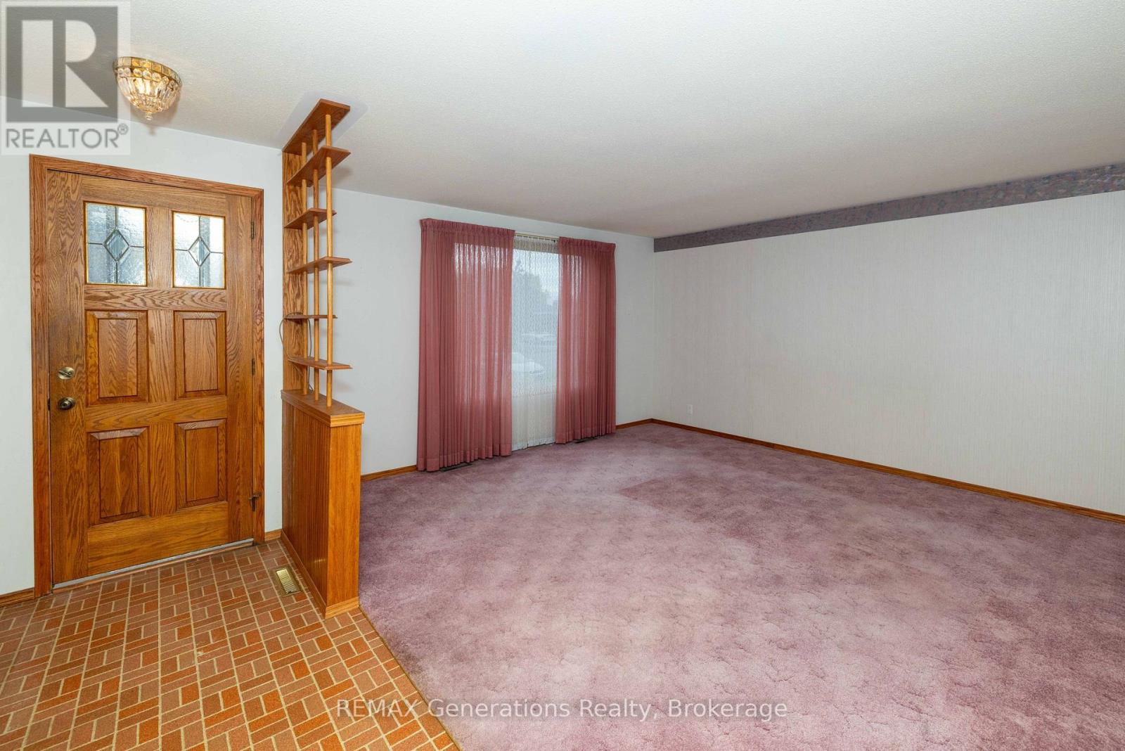 403 Churchill Drive W, Thunder Bay, Ontario  P7C 1V6 - Photo 6 - X14080496
