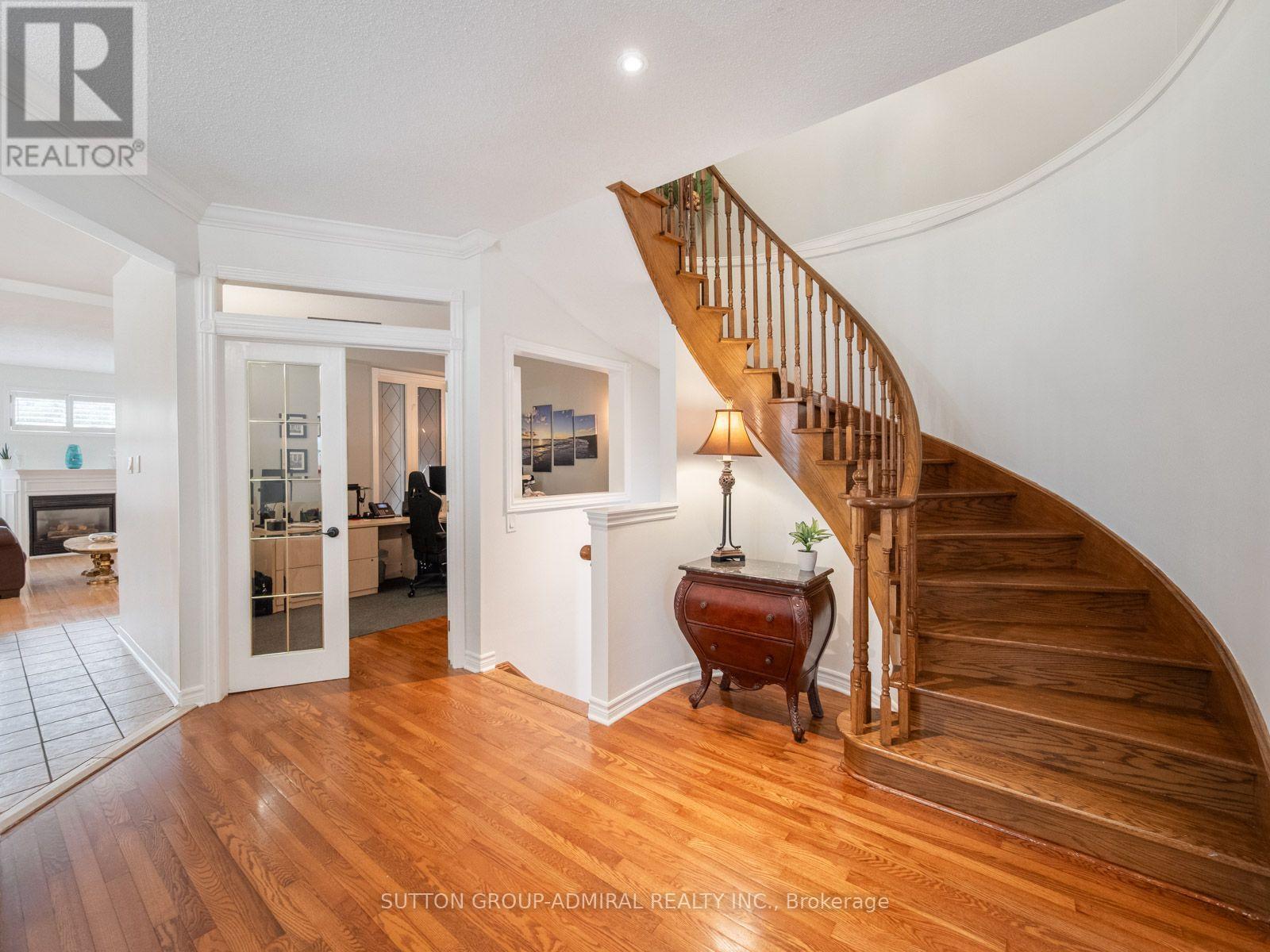 42 Lady Fern Drive, Markham, Ontario  L3S 4C2 - Photo 5 - N14080326