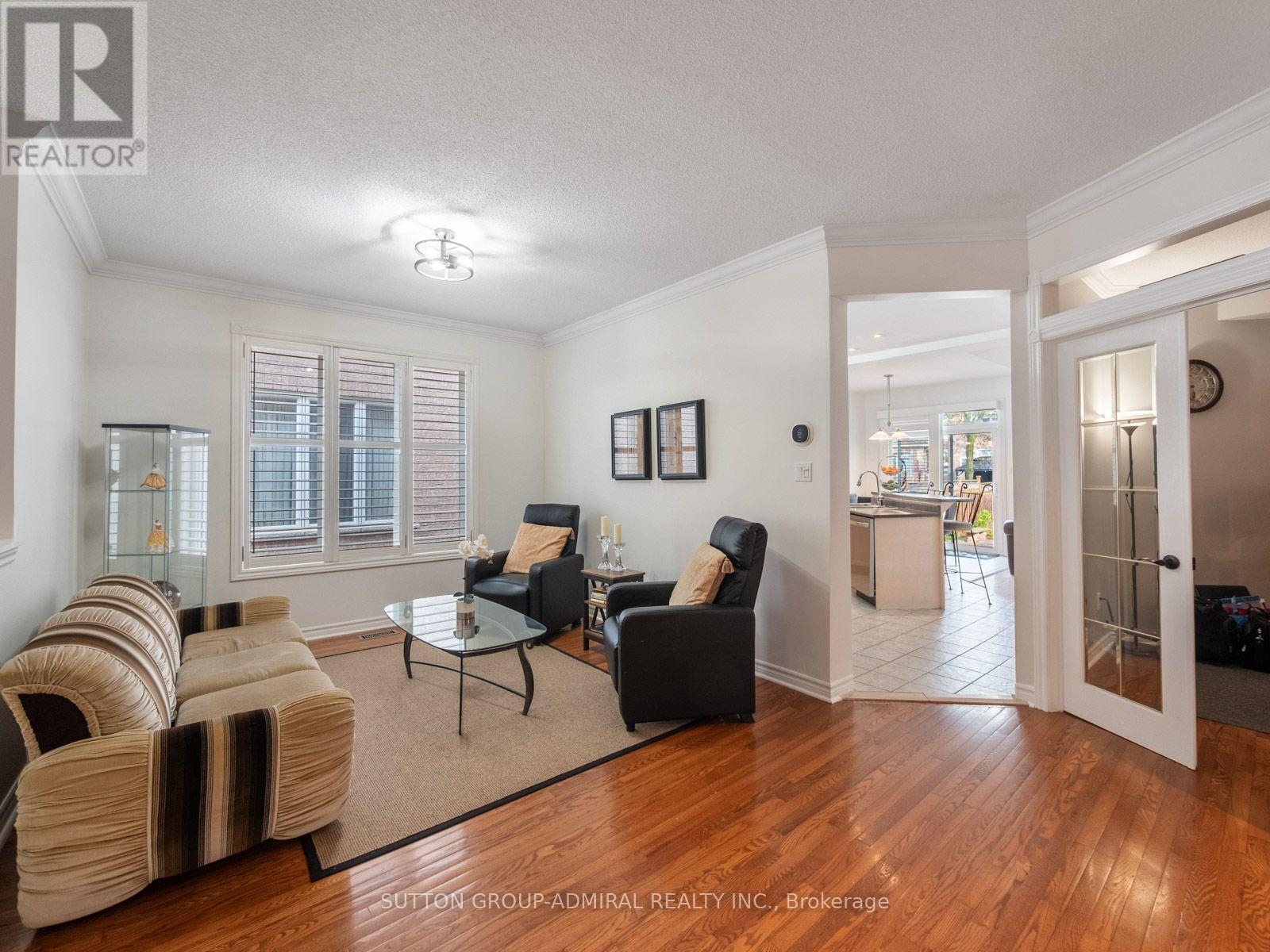 42 Lady Fern Drive, Markham, Ontario  L3S 4C2 - Photo 6 - N14080326
