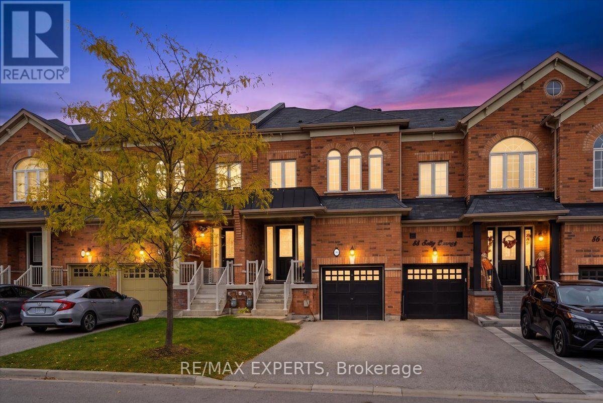 90 SELBY CRESCENT, Bradford West Gwillimbury, Ontario