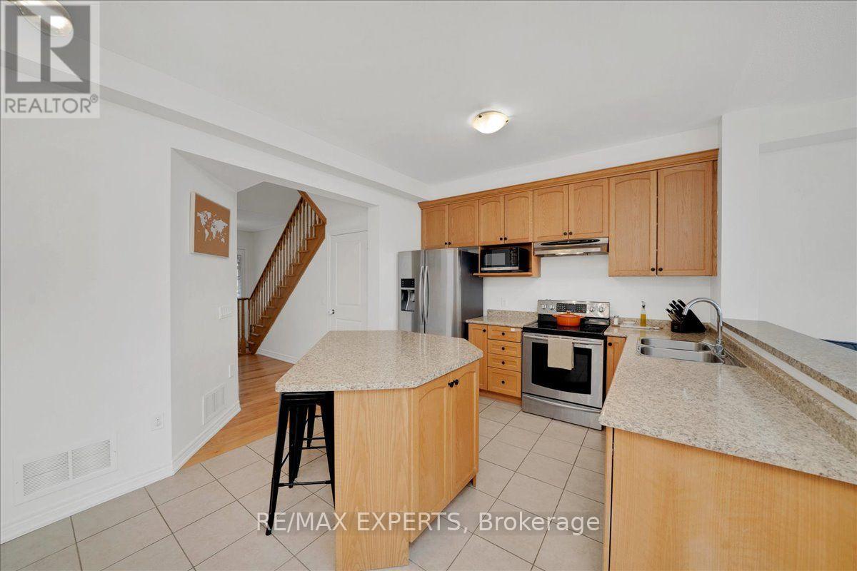 90 Selby Crescent, Bradford West Gwillimbury (Bradford), Ontario  L3Z 0V3 - Photo 11 - N14080442