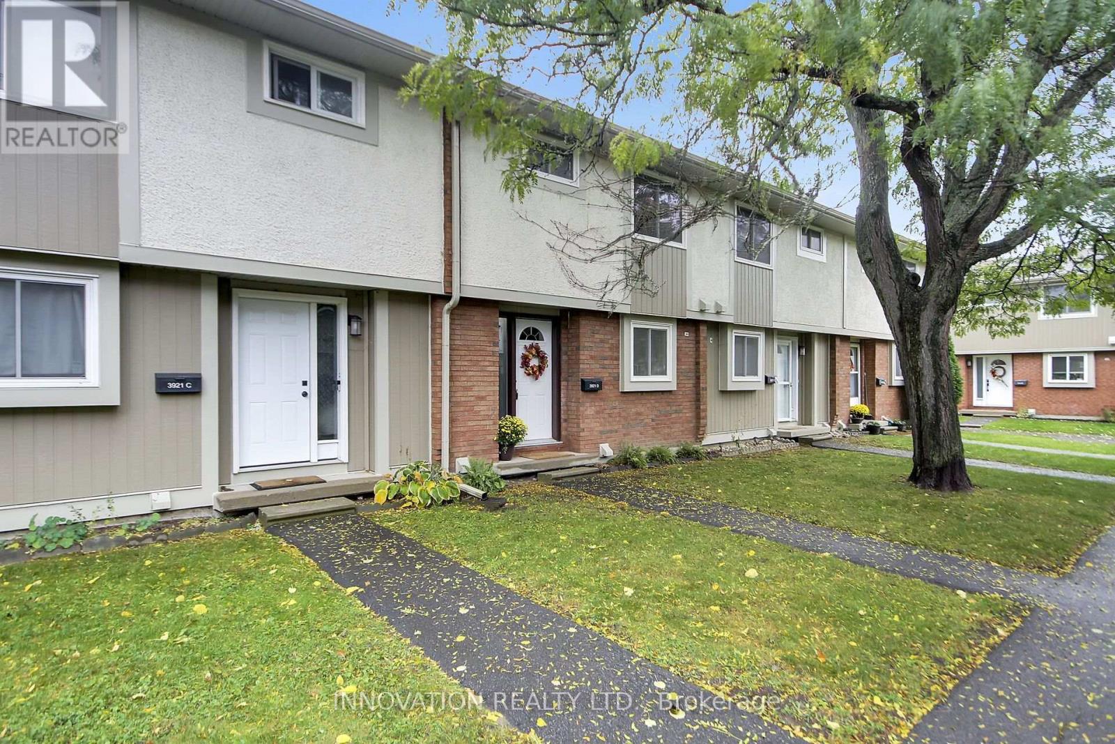 3921d Old Richmond Road, Ottawa, Ontario K2H 8T9 - Photo 2 - X14080192