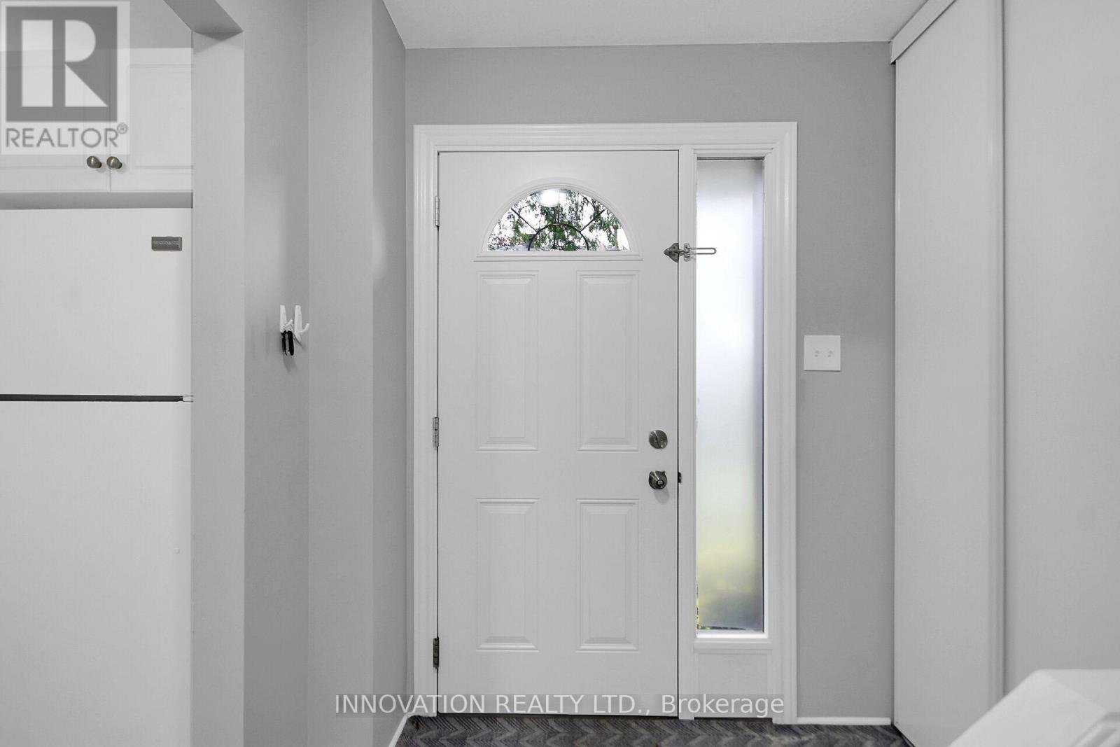3921d Old Richmond Road, Ottawa, Ontario K2H 8T9 - Photo 3 - X14080192