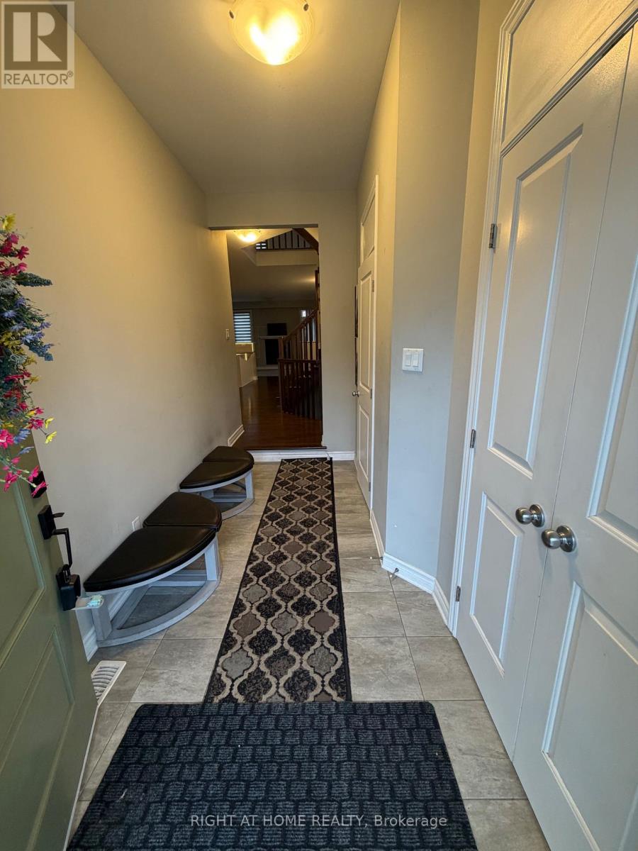 1071 Cobble Hill Drive, Ottawa, Ontario K2J 0R1 - Photo 2 - X14080280