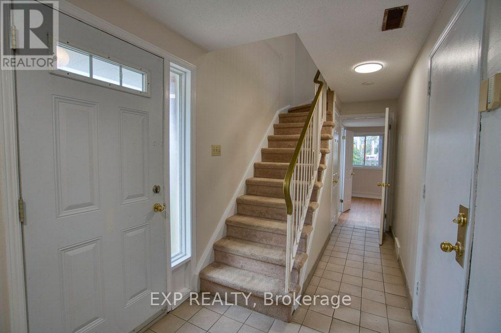 815 A Maitland Avenue, Ottawa, Ontario K2A 2S2 - Photo 4 - X14080358