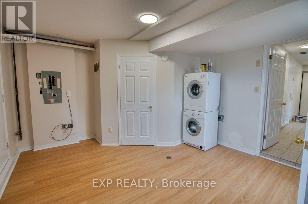 815 A Maitland Avenue, Ottawa, Ontario  K2A 2S2 - Photo 9 - X14080358