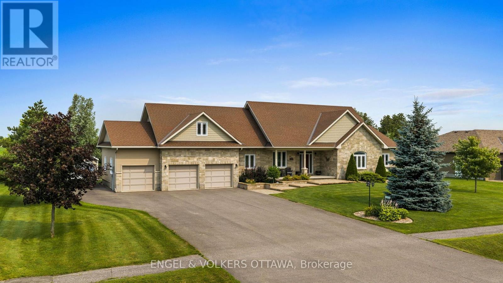 5579 Lombardy Drive, Ottawa, Ontario K0A 2W0 - Photo 2 - X14080468
