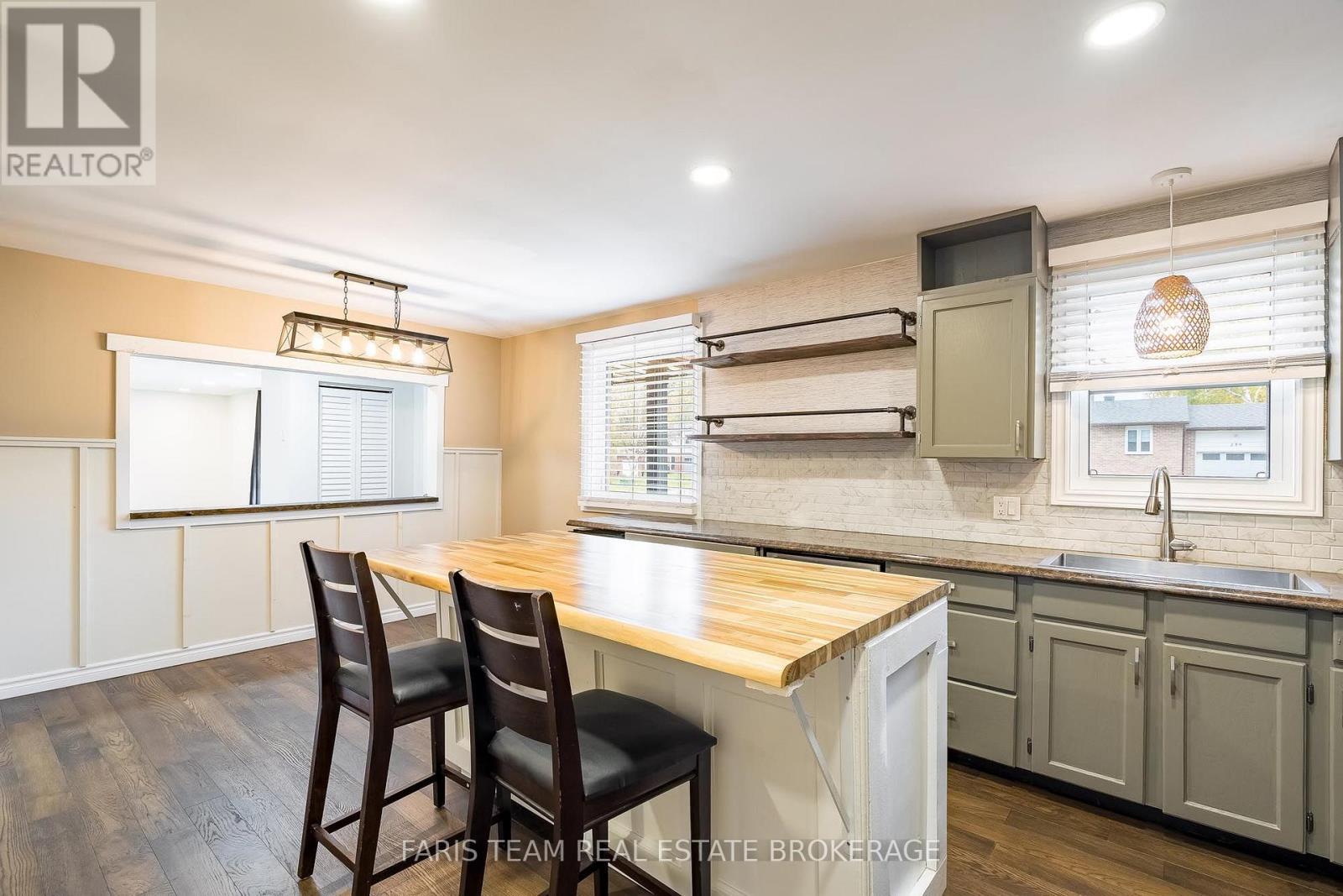 238 Mccrea Drive, Clearview, Ontario  L0M 1S0 - Photo 6 - S14080310
