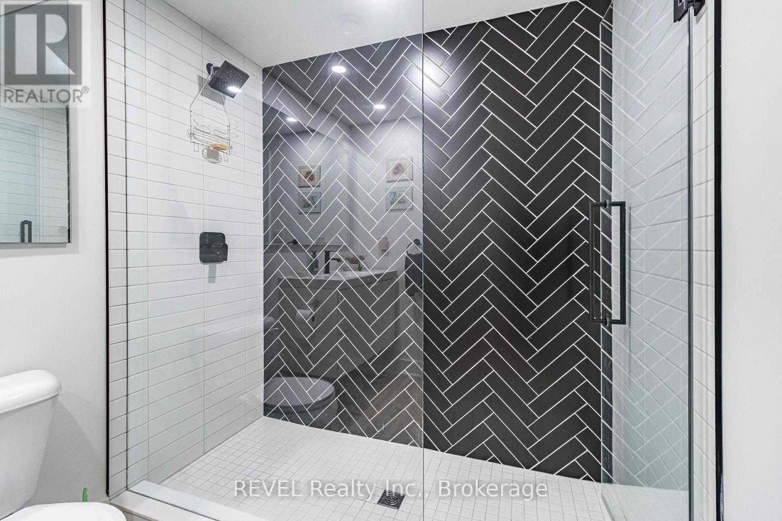 18 Princeton Common Street, St. Catharines, Ontario  L2N 0B7 - Photo 39 - X14080230