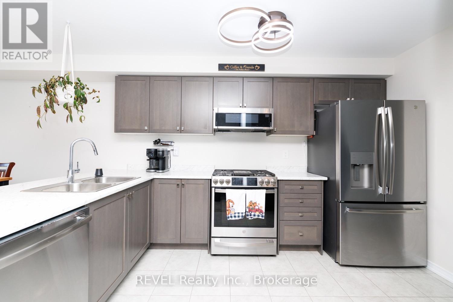 166 Esther Crescent, Thorold, Ontario  L3B 0G8 - Photo 9 - X14080276