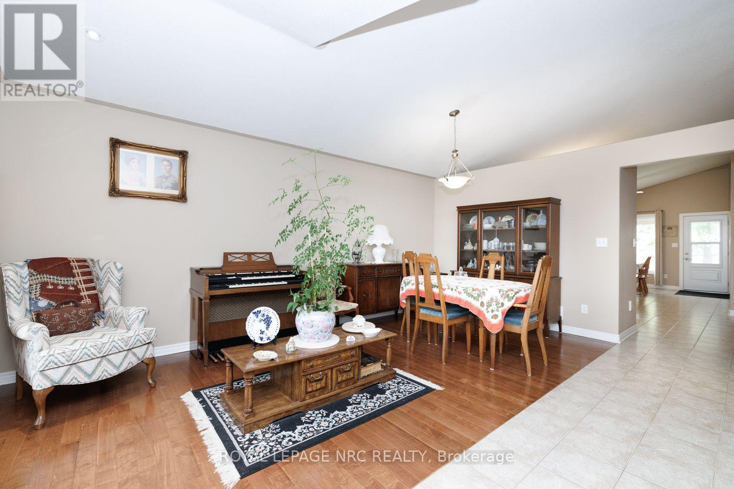 7109 Parkside Road, Niagara Falls, Ontario  L2H 3L6 - Photo 5 - X14080568