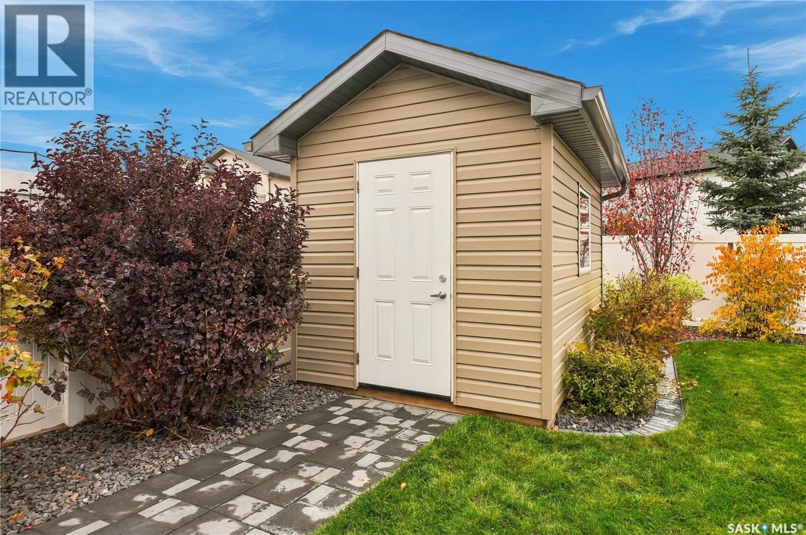 3241 Green Water Drive, Regina, Saskatchewan  S4V 3R6 - Photo 43 - SK051151