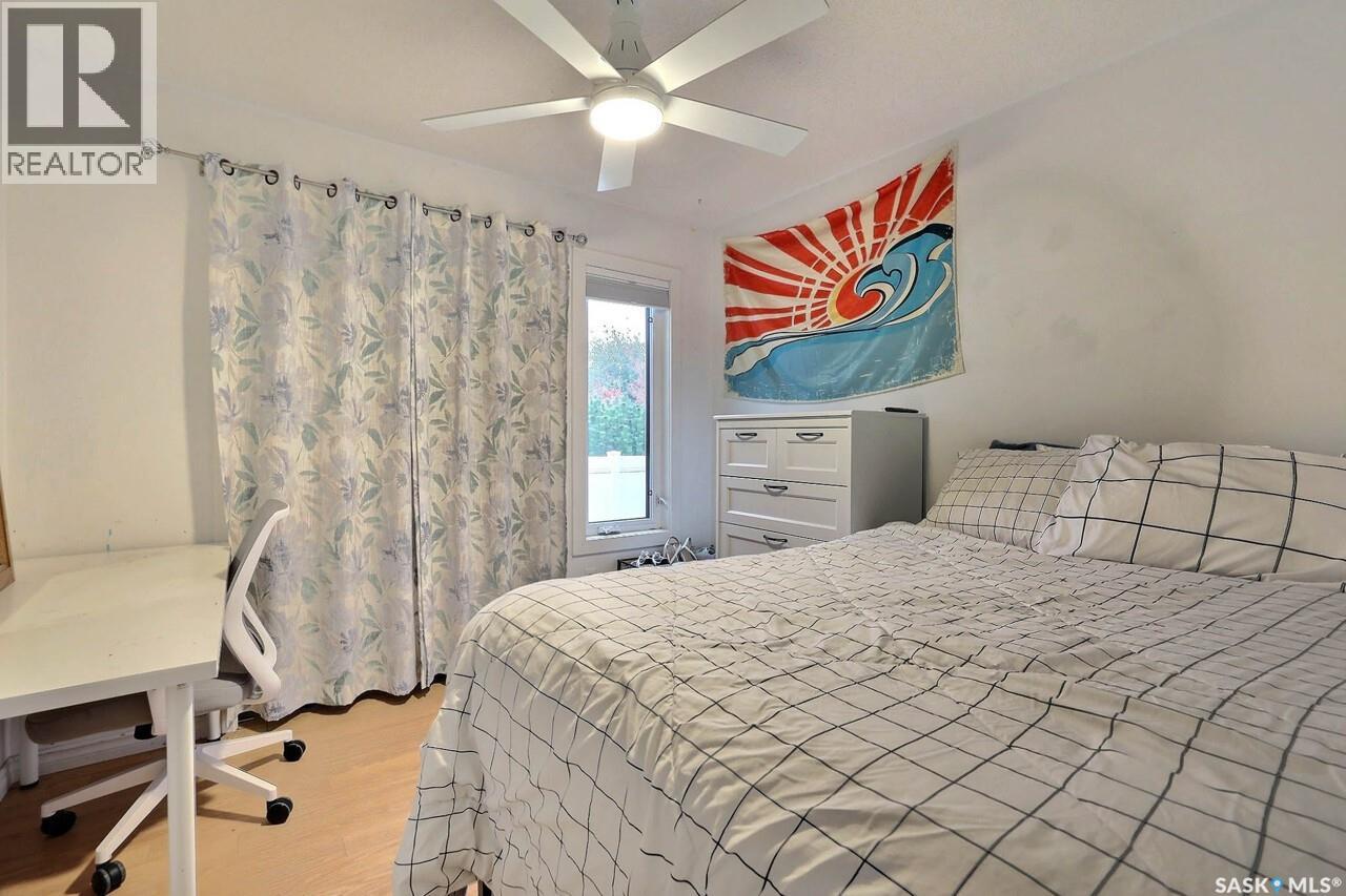 242 Par Place N, Regina, Saskatchewan  S4Y 1H3 - Photo 23 - SK051058