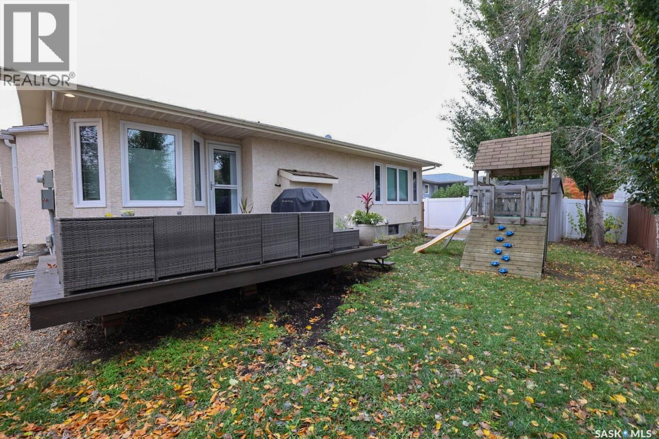 242 Par Place N, Regina, Saskatchewan  S4Y 1H3 - Photo 45 - SK051058