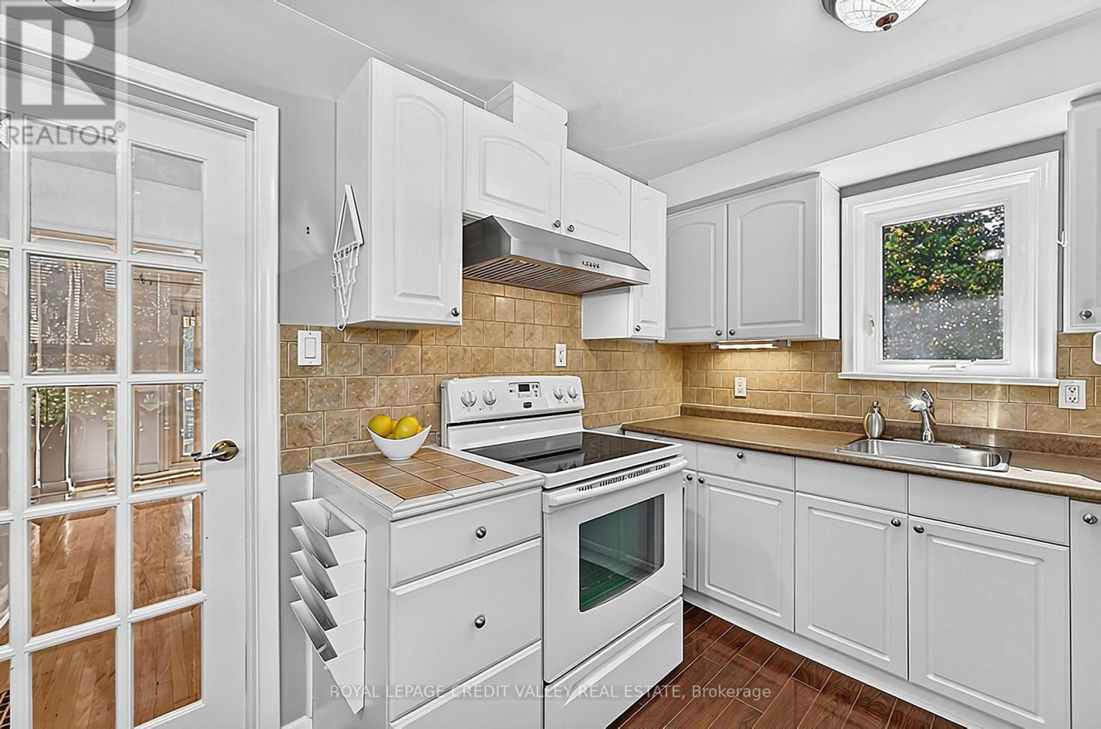 29 Crestview Avenue, Brampton, Ontario  L6W 2R8 - Photo 49 - W14080334