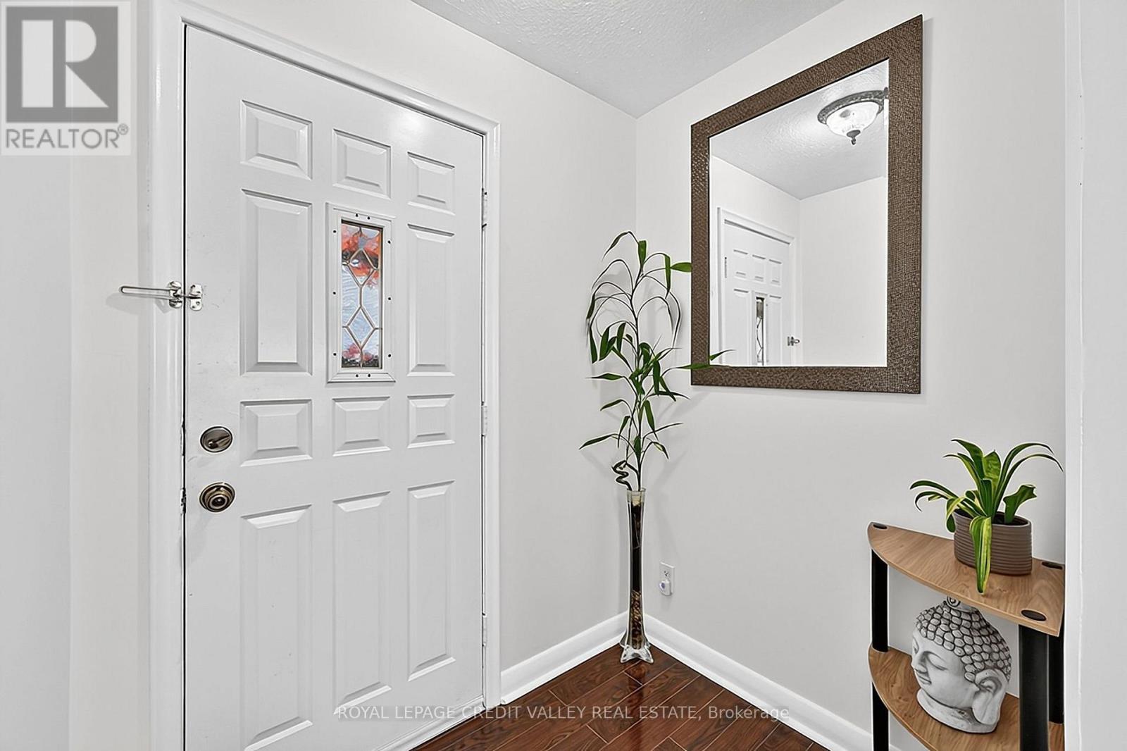 29 Crestview Avenue, Brampton, Ontario  L6W 2R8 - Photo 8 - W14080334