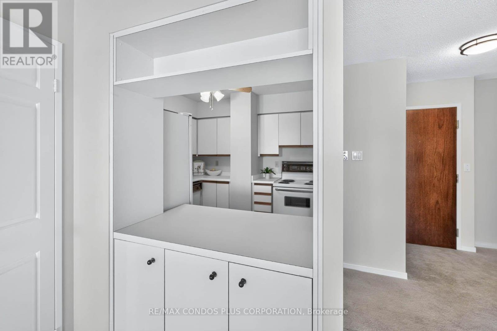 2009 - 1300 Islington Avenue, Toronto, Ontario  M9A 5C4 - Photo 13 - W14080354