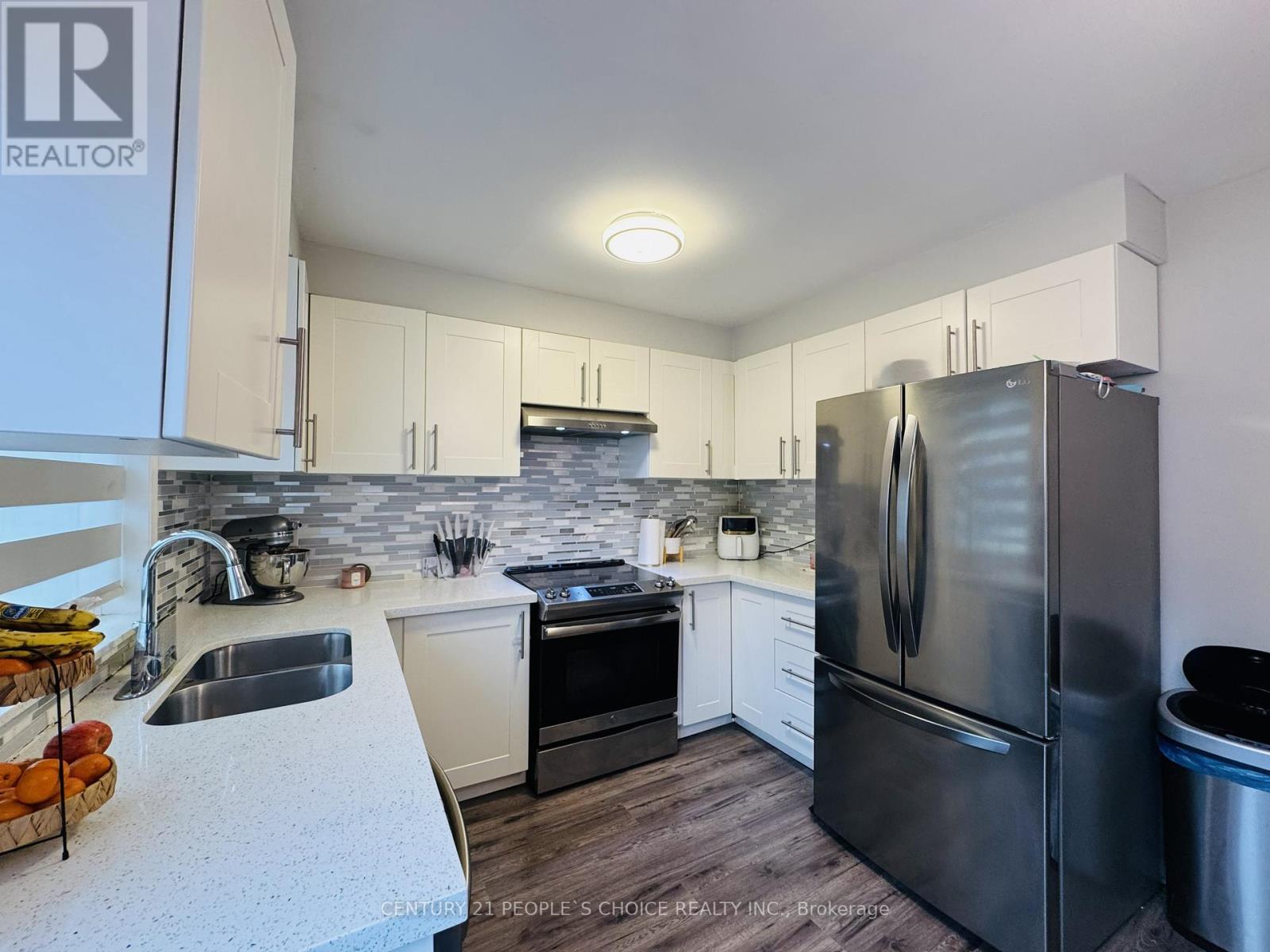 110 Spadina Road, Brampton, Ontario  L6X 4X6 - Photo 9 - W14080494