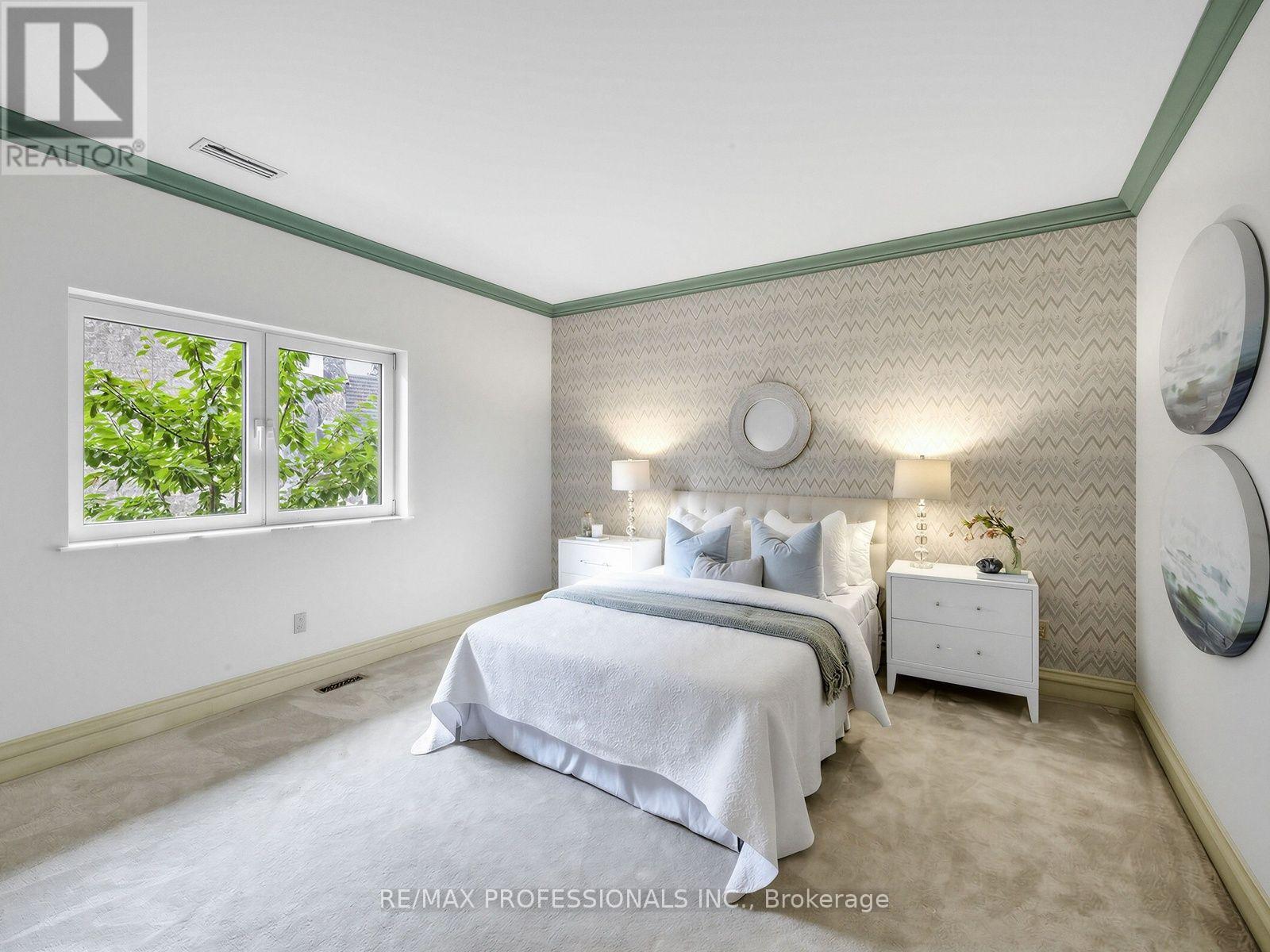 1952 Lapad Court, Mississauga, Ontario  L5L 5R1 - Photo 21 - W14080536