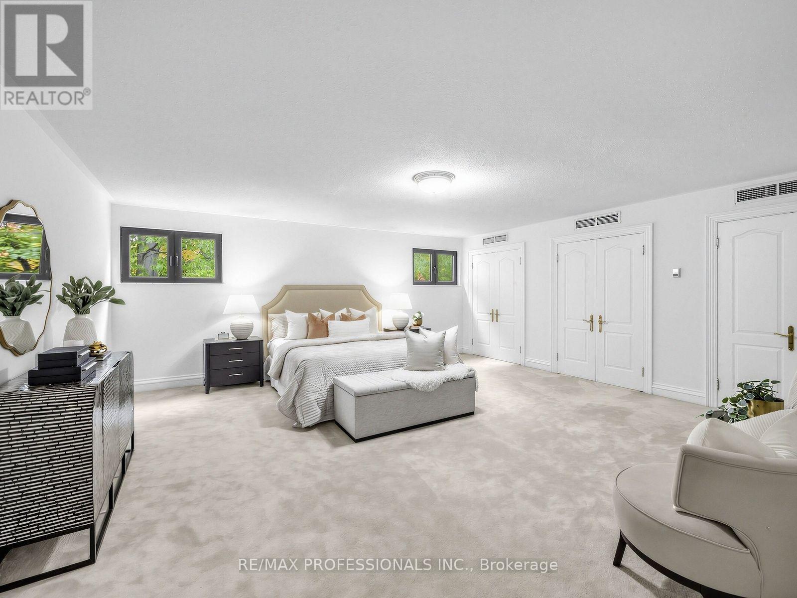 1952 Lapad Court, Mississauga, Ontario  L5L 5R1 - Photo 25 - W14080536
