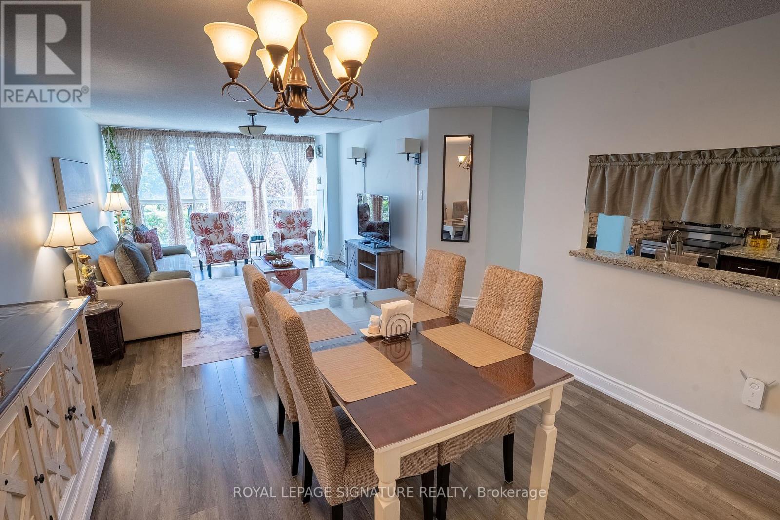 212 - 4185 Shipp Drive, Mississauga, Ontario  L4Z 2Y8 - Photo 3 - W14080544