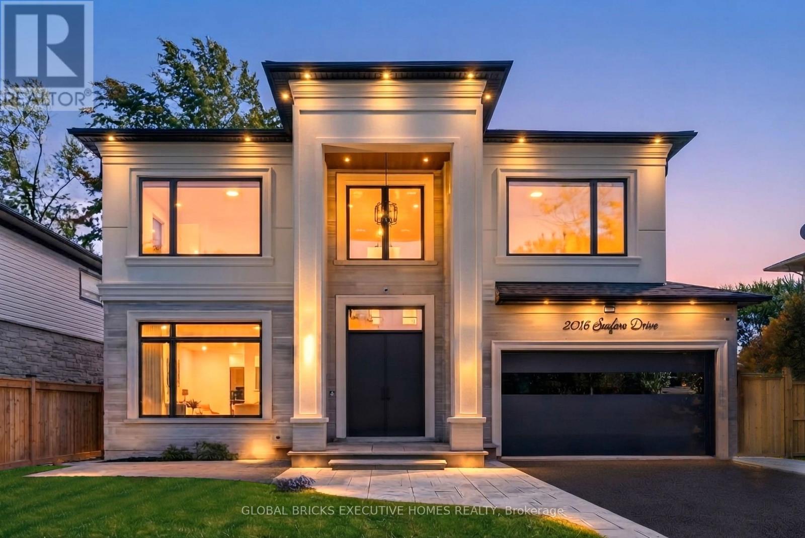 2016 SEAFARE DRIVE, Oakville, Ontario