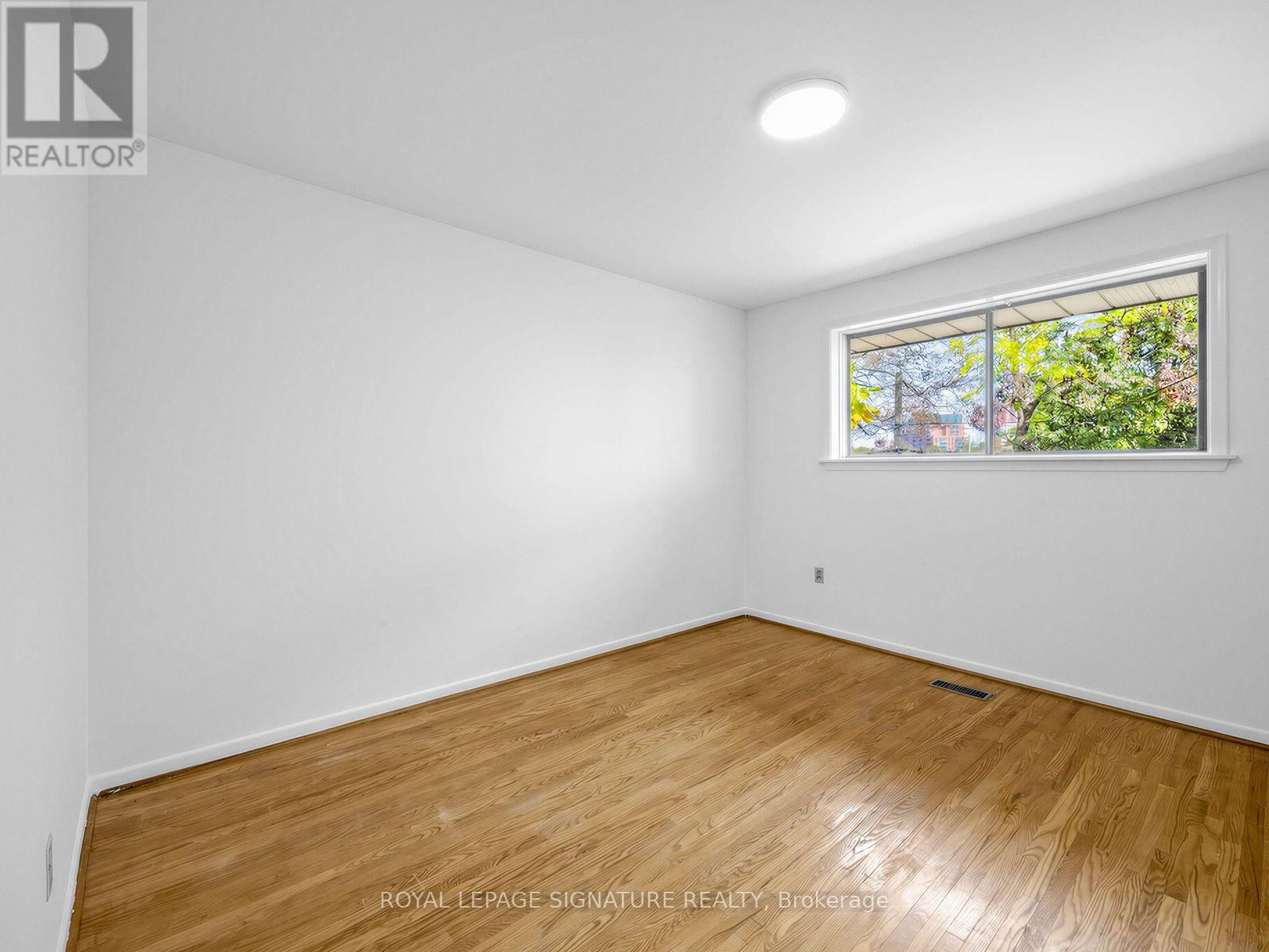 11 Albion Crescent, Brampton, Ontario  L6T 1L3 - Photo 13 - W14080564